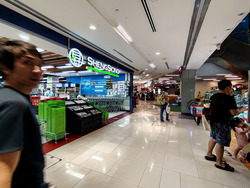 Kinex (D15), Retail #504103731